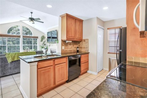 Condominio en venta en Altamonte Springs, Florida, 3 dormitorios, 104.98 m2 № 1804710 - foto 8