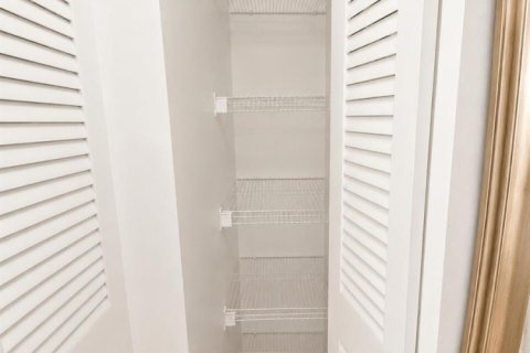 Copropriété à louer à Hypoluxo, Floride: 2 chambres, 71.35 m2 № 2247973 - photo 18