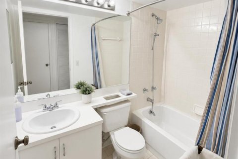 Copropriété à louer à Hypoluxo, Floride: 2 chambres, 71.35 m2 № 2247973 - photo 7
