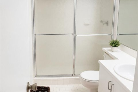 Copropriété à louer à Hypoluxo, Floride: 2 chambres, 71.35 m2 № 2247973 - photo 13