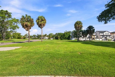 Villa ou maison à vendre à Saint Petersburg, Floride: 3 chambres, 234.95 m2 № 2413945 - photo 5