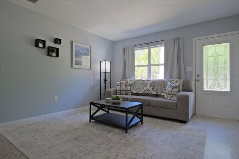 Commercial property in Sarasota, Florida 4 bedrooms, 155.98 sq.m. № 2149634 - photo 9