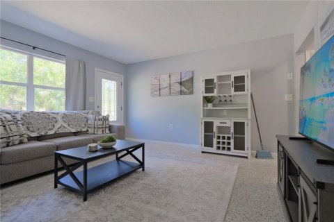 Commercial property in Sarasota, Florida 4 bedrooms, 155.98 sq.m. № 2149634 - photo 12