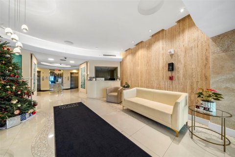 Copropriété à louer à Miami, Floride: 2 chambres, 115.2 m2 № 1966346 - photo 26
