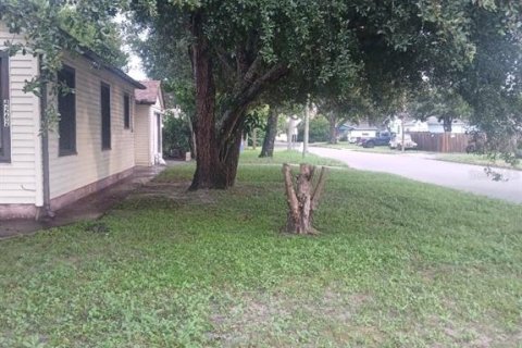 Villa ou maison à louer à Saint Petersburg, Floride: 3 chambres, 98.29 m2 № 2416524 - photo 2