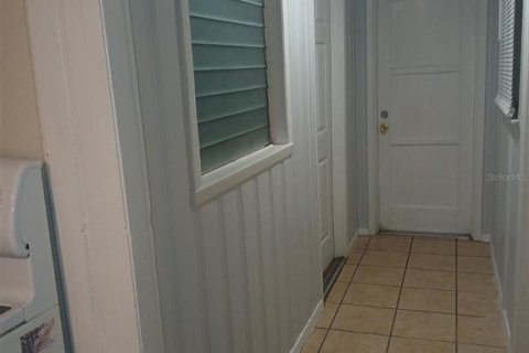 Villa ou maison à louer à Saint Petersburg, Floride: 3 chambres, 98.29 m2 № 2416524 - photo 21