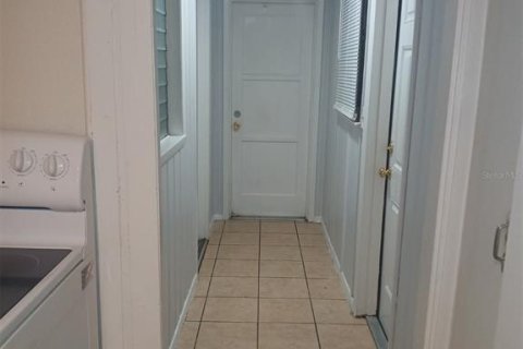 Villa ou maison à louer à Saint Petersburg, Floride: 3 chambres, 98.29 m2 № 2416524 - photo 19