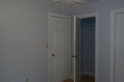 Villa ou maison à louer à Saint Petersburg, Floride: 3 chambres, 98.29 m2 № 2416524 - photo 18