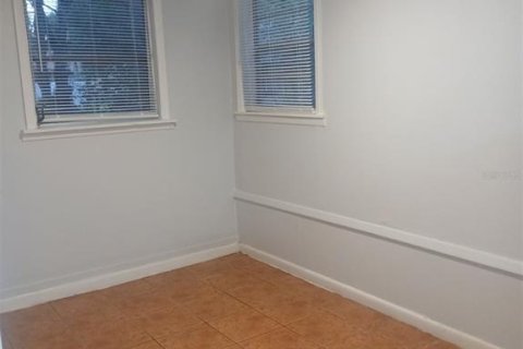 Villa ou maison à louer à Saint Petersburg, Floride: 3 chambres, 98.29 m2 № 2416524 - photo 30