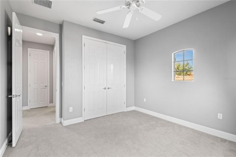 Casa en venta en Sarasota, Florida, 4 dormitorios, 333.98 m2 № 1885061 - foto 18