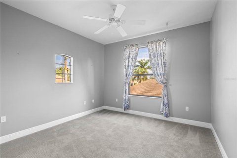 Casa en venta en Sarasota, Florida, 4 dormitorios, 333.98 m2 № 1885061 - foto 17