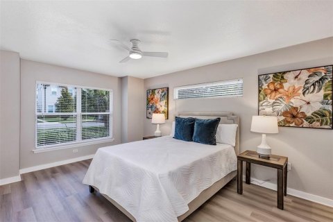 House in Orlando, Florida 4 bedrooms, 187.01 sq.m. № 1745025 - photo 24
