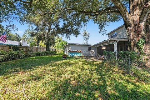 House in Tampa, Florida 4 bedrooms, 167.6 sq.m. № 2431675 - photo 26