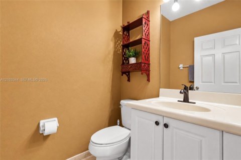 Touwnhouse à vendre à Homestead, Floride: 4 chambres, 161.28 m2 № 2407899 - photo 6