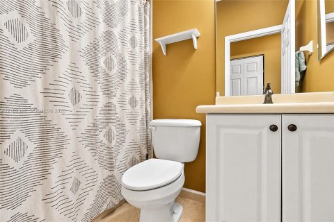 Touwnhouse à vendre à Homestead, Floride: 4 chambres, 161.28 m2 № 2407899 - photo 20