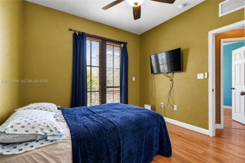 Touwnhouse à vendre à Homestead, Floride: 4 chambres, 161.28 m2 № 2407899 - photo 13