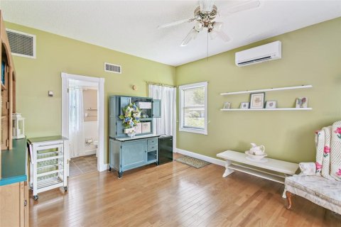 House in Titusville, Florida 3 bedrooms, 137.87 sq.m. № 1883920 - photo 5