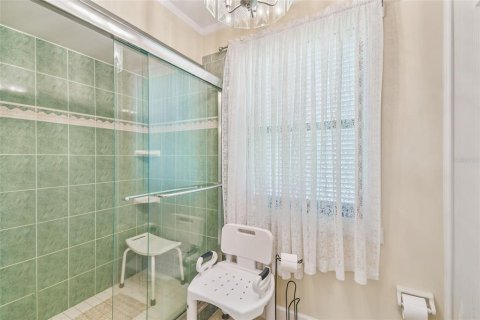 House in Titusville, Florida 3 bedrooms, 137.87 sq.m. № 1883920 - photo 30
