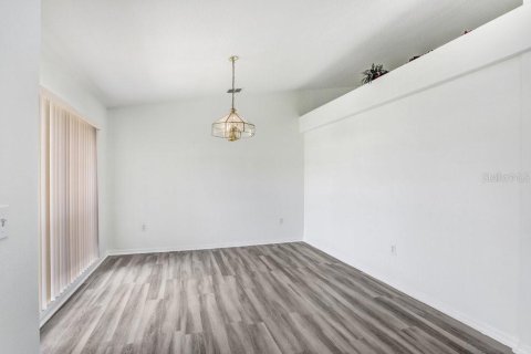 House in Kissimmee, Florida 3 bedrooms, 166.11 sq.m. № 1870631 - photo 9