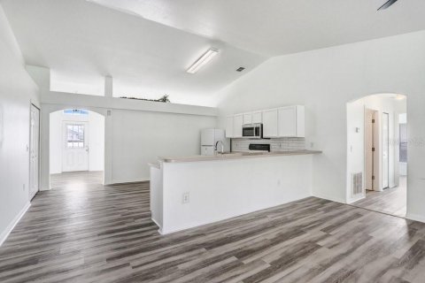 House in Kissimmee, Florida 3 bedrooms, 166.11 sq.m. № 1870631 - photo 13