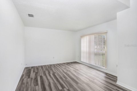 House in Kissimmee, Florida 3 bedrooms, 166.11 sq.m. № 1870631 - photo 8