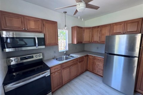 House in Delray Beach, Florida 2 bedrooms, 69.49 sq.m. № 2390925 - photo 2