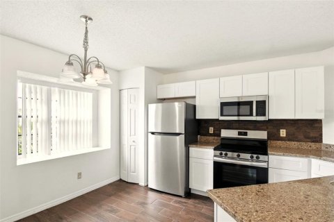 Appartement à louer à Orlando, Floride: 2 chambres, 97.55 m2 № 2378946 - photo 13
