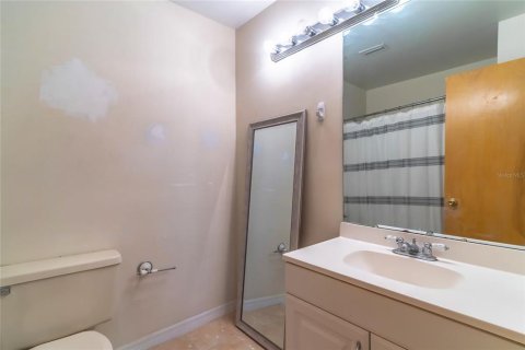 Touwnhouse à vendre à Orlando, Floride: 2 chambres, 110.55 m2 № 1910832 - photo 20