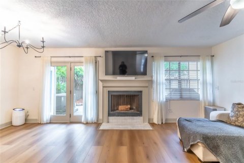 Touwnhouse à vendre à Orlando, Floride: 2 chambres, 110.55 m2 № 1910832 - photo 11