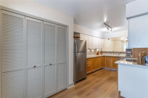 Touwnhouse à vendre à Orlando, Floride: 2 chambres, 110.55 m2 № 1910832 - photo 8
