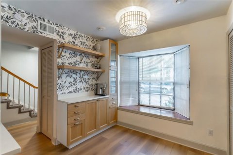 Touwnhouse à vendre à Orlando, Floride: 2 chambres, 110.55 m2 № 1910832 - photo 6