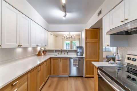 Touwnhouse à vendre à Orlando, Floride: 2 chambres, 110.55 m2 № 1910832 - photo 3