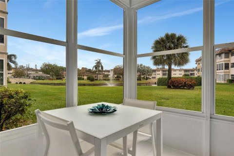 Condo in Lauderdale Lakes, Florida, 2 bedrooms  № 1868209 - photo 6