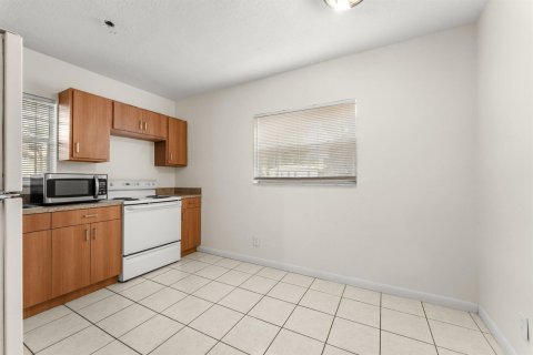 Appartement à louer à Fort Lauderdale, Floride: 2 chambres, 83.24 m2 № 2187561 - photo 12