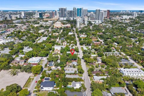 Appartement à louer à Fort Lauderdale, Floride: 2 chambres, 83.24 m2 № 2187561 - photo 2