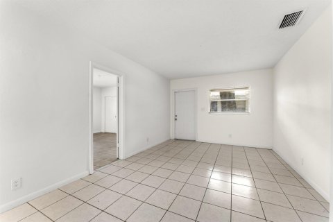 Appartement à louer à Fort Lauderdale, Floride: 2 chambres, 83.24 m2 № 2187561 - photo 5