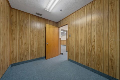 Immobilier commercial à vendre à Ocala, Floride: 2798.22 m2 № 2101174 - photo 22
