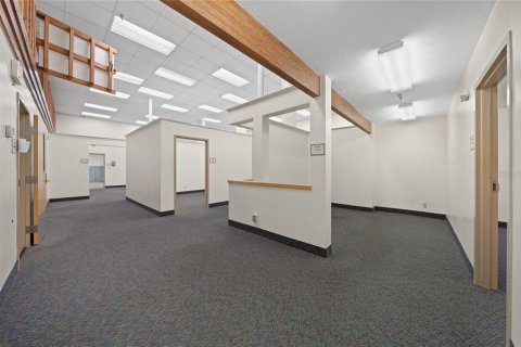 Immobilier commercial à vendre à Ocala, Floride: 2798.22 m2 № 2101174 - photo 28