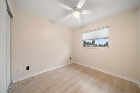 Villa ou maison à louer à Saint Petersburg, Floride: 3 chambres, 89.19 m2 № 1793807 - photo 12