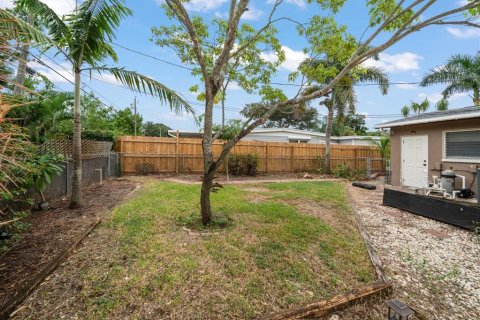 Villa ou maison à louer à Saint Petersburg, Floride: 3 chambres, 89.19 m2 № 1793807 - photo 21