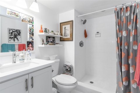 Condominio en venta en Pembroke Pines, Florida, 2 dormitorios, 108.7 m2 № 2256440 - foto 5