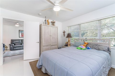 Condominio en venta en Pembroke Pines, Florida, 2 dormitorios, 108.7 m2 № 2256440 - foto 12