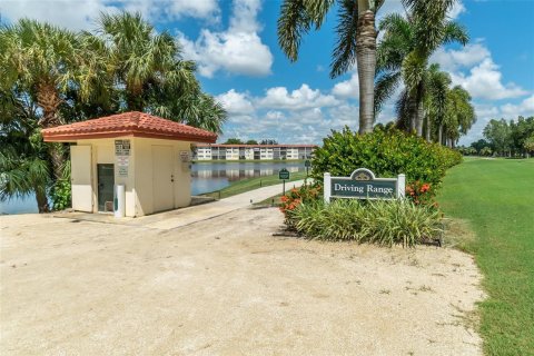 Condominio en venta en Pembroke Pines, Florida, 2 dormitorios, 108.7 m2 № 2256440 - foto 24