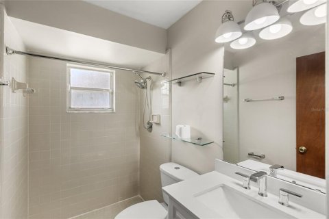 House in Orlando, Florida 2 bedrooms, 94.57 sq.m. № 1881161 - photo 17