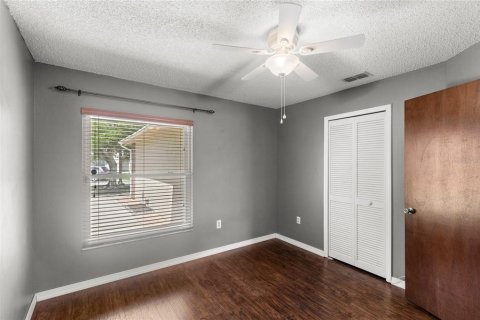 House in Orlando, Florida 2 bedrooms, 94.57 sq.m. № 1881161 - photo 19
