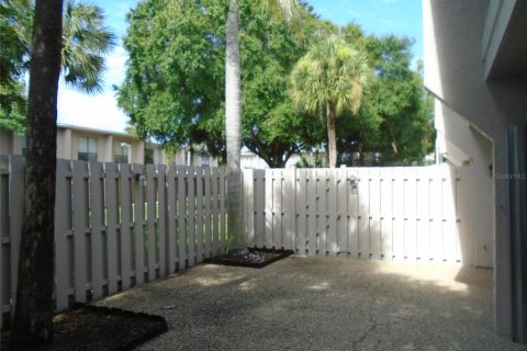 Adosado en venta en Sarasota, Florida, 3 dormitorios, 131.74 m2 № 2258278 - foto 14
