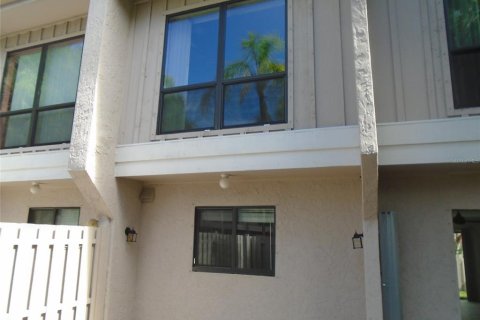 Adosado en venta en Sarasota, Florida, 3 dormitorios, 131.74 m2 № 2258278 - foto 2