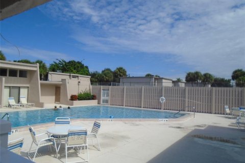 Adosado en venta en Sarasota, Florida, 3 dormitorios, 131.74 m2 № 2258278 - foto 16