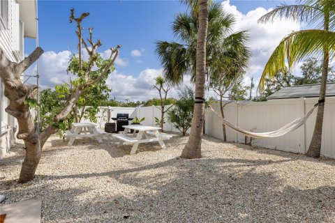 Immobilier commercial à vendre à Englewood, Floride: 285.4 m2 № 1687964 - photo 15