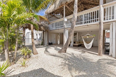 Immobilier commercial à vendre à Englewood, Floride: 285.4 m2 № 1687964 - photo 8